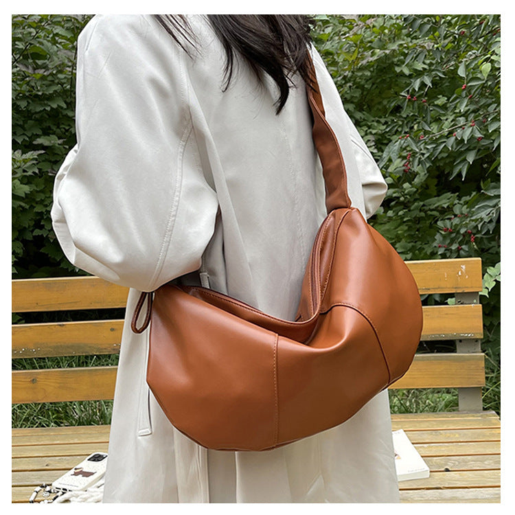 Large Capacity Crossbody Bag Fashionable Shoulder Dumpling Bag