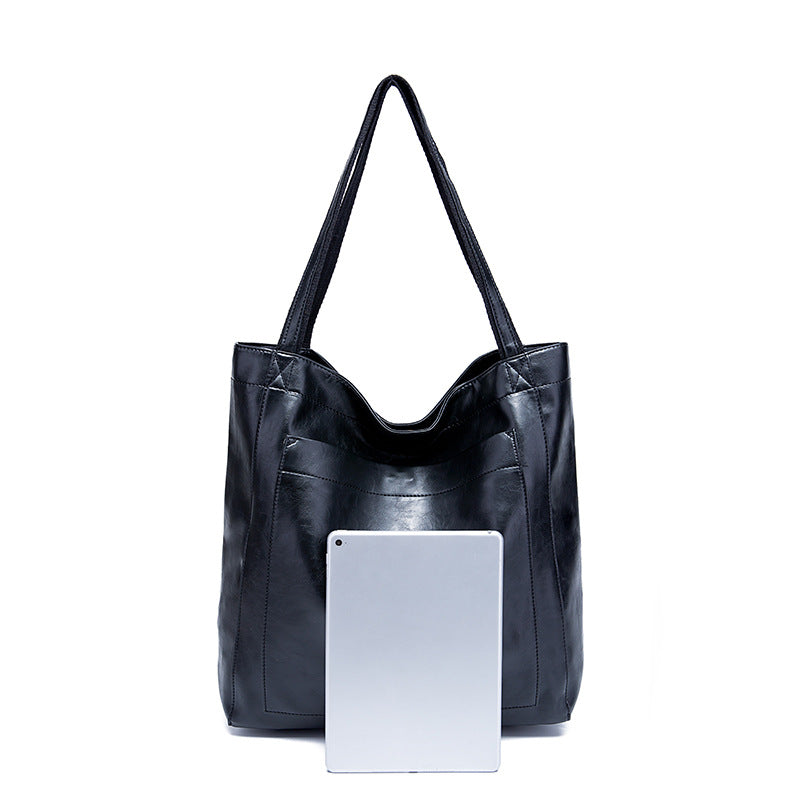 Vintage Oil Wax Leather Simple Versatile Handbag Commuter Women's Bag