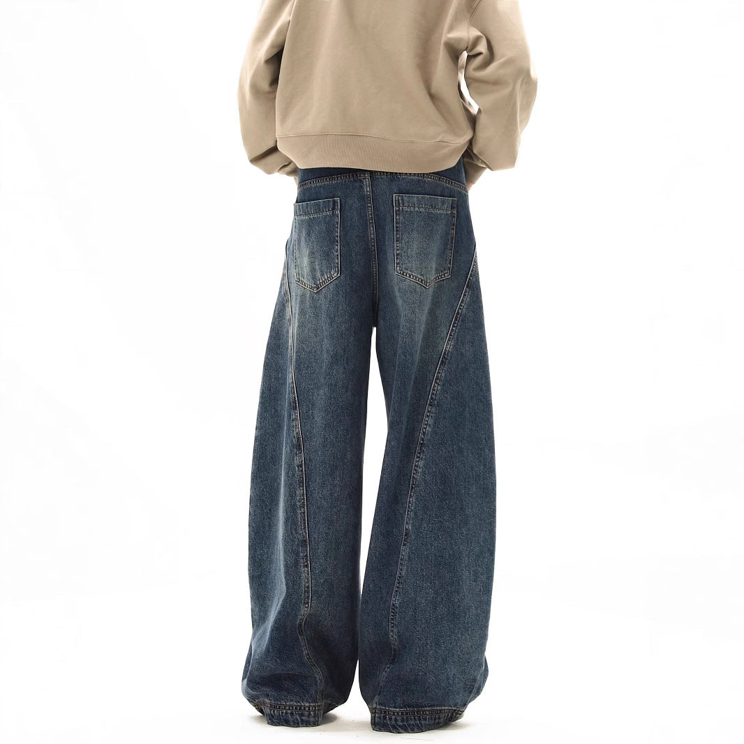 Loose Fit Straight Wide Leg Jeans for Men with Curved Knife Design